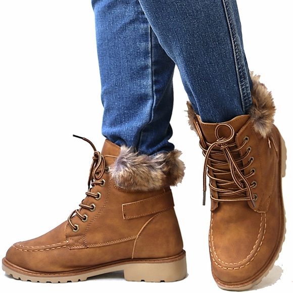 New Tan Fur Lace Up Hiking Boots Ankle Booties - Picture 2 of 2